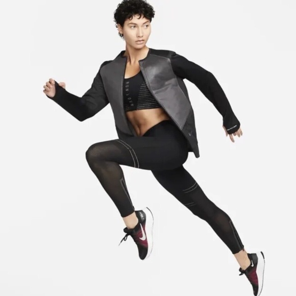 new Nike Storm-FIT ADV Run Division Women's Running black Jacket size Small - Picture 10 of 11